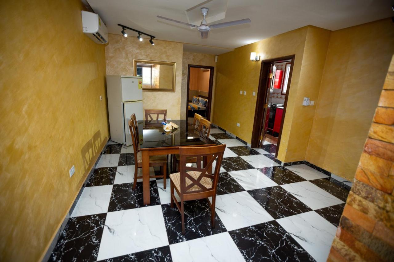 אקרה Bays Boutique Apartment מראה חיצוני תמונה