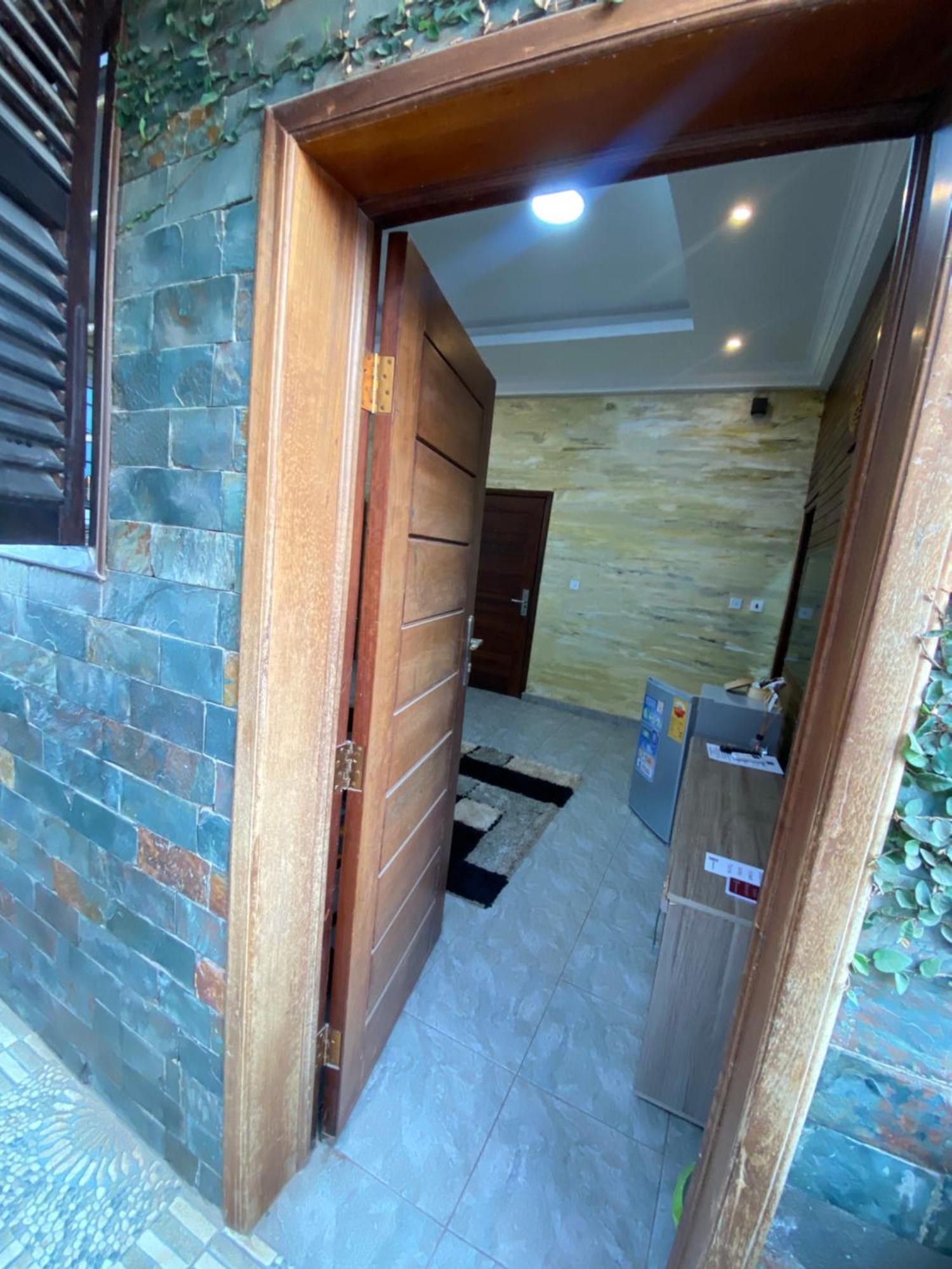 אקרה Bays Boutique Apartment מראה חיצוני תמונה