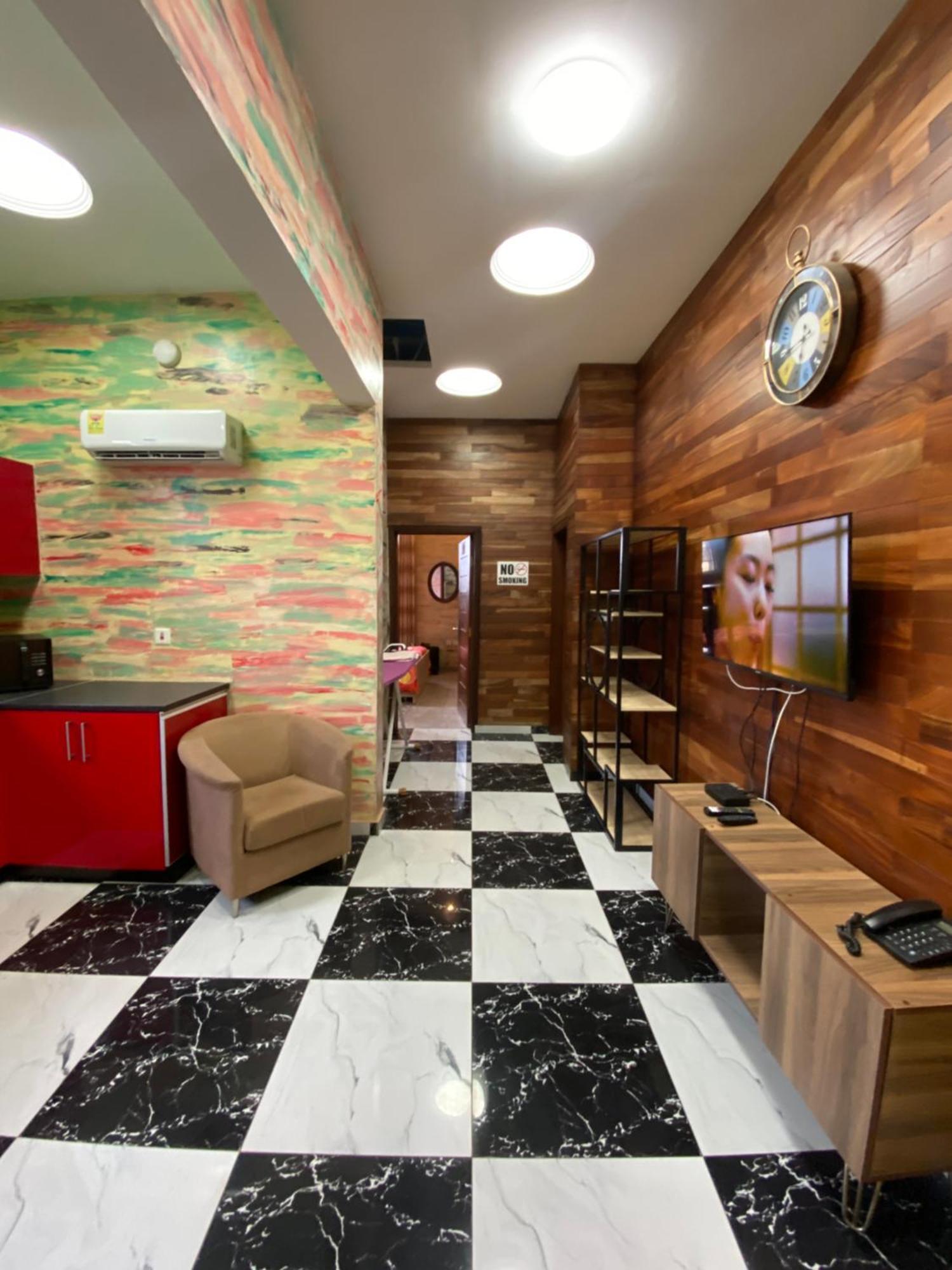 אקרה Bays Boutique Apartment מראה חיצוני תמונה