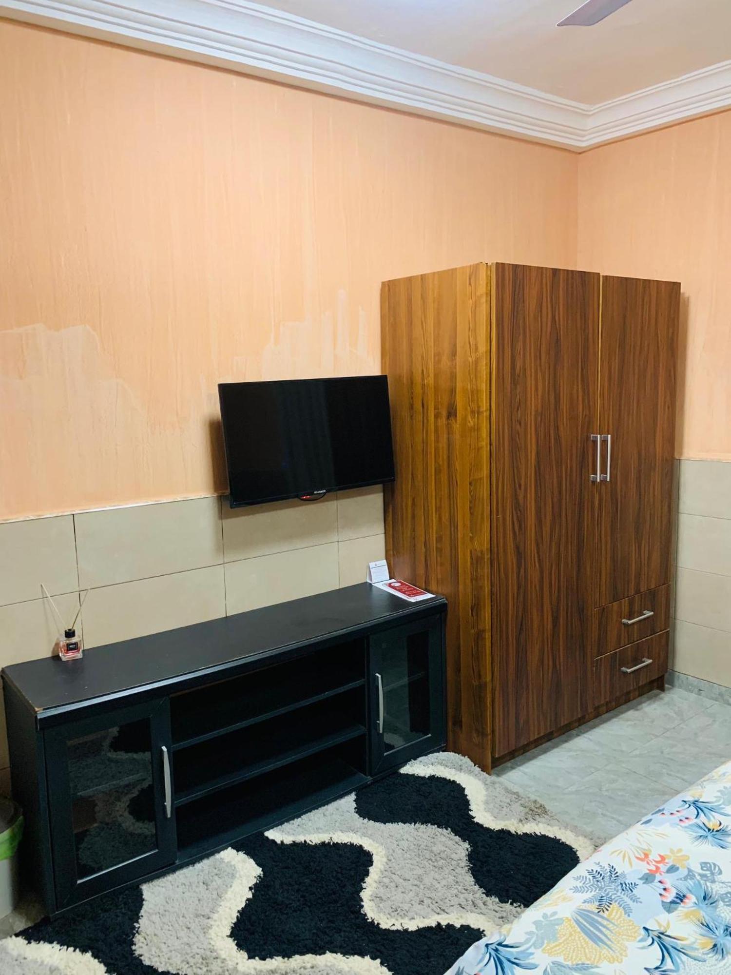 אקרה Bays Boutique Apartment מראה חיצוני תמונה