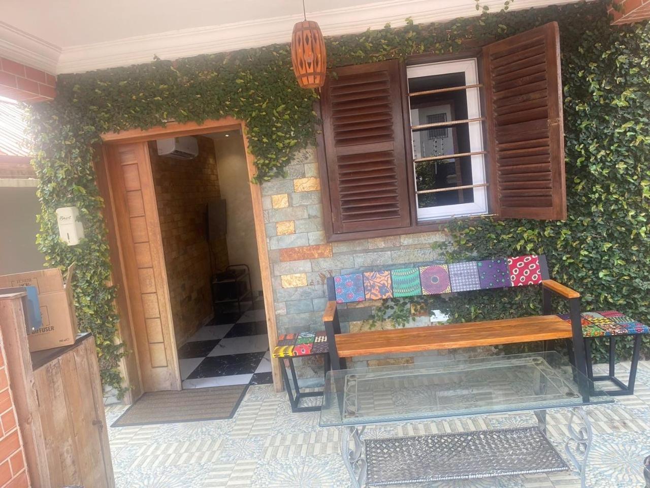 אקרה Bays Boutique Apartment מראה חיצוני תמונה